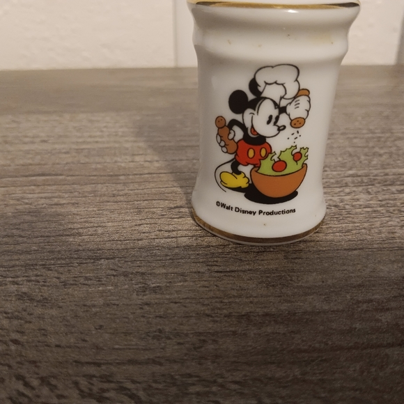 Shaker - Picture 2 of 3